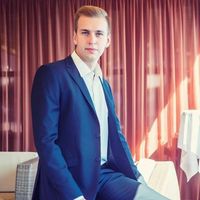 Yaroslav Pavliuchenko的照片