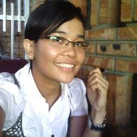 Feby Trinasari's Photo