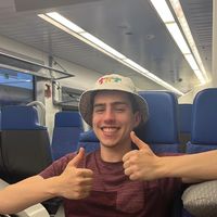 Bane Bogdanović的照片