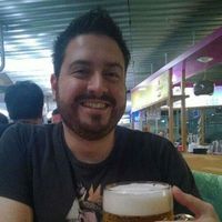 Luke Attard Bason的照片