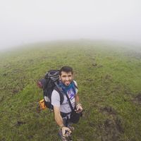 Afshar Naserpour的照片