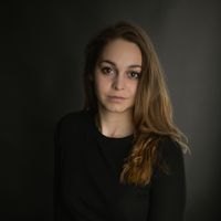 Csenge Kövesi的照片