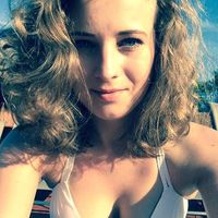 Nany Chlustinová的照片