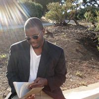 Quinn DeVeaux的照片