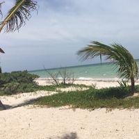 R. Antoine  Ga's Photo