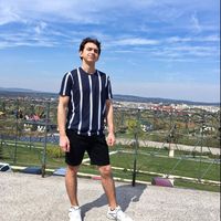 Nikolay Pirozhok的照片