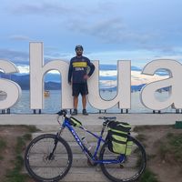 Omar Linares's Photo