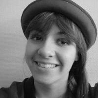 Laura  Stoll's Photo