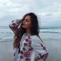 Maria Khitrenko的照片