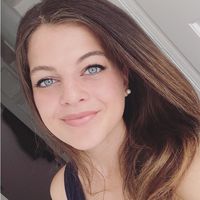 Charlotte Magi's Photo