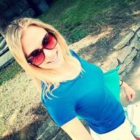 Zsófi Gimesi's Photo