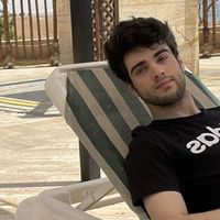 Osama Khaled的照片