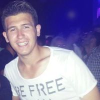 Şahin Akçay的照片