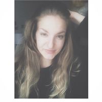 Juliana Hámová的照片