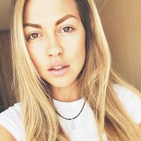 Annushka Laktionova的照片