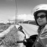 Thalia Batra's Photo