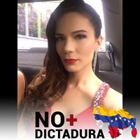 AnaBellatrix Moncada的照片