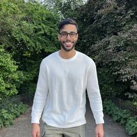 Karan Kapur的照片