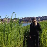 Ashton Adams的照片