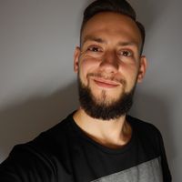 Łukasz Jarząbek的照片