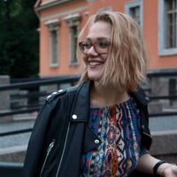 Daria Romanova's Photo