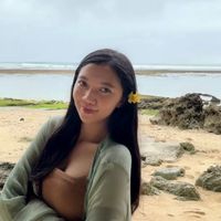 camelia  putri's Photo