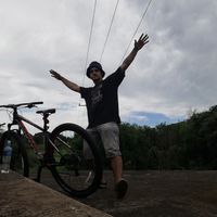 Alan Arguello的照片