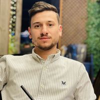 Mustafa Areda的照片