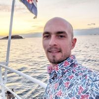 Aleksey Razbakov的照片