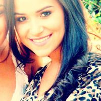 Helena Coloma's Photo