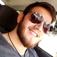 Lucas Carneiro的照片