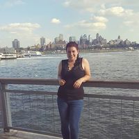 Anne-Marie Poirier的照片