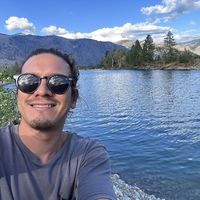 Luis Jarillo的照片