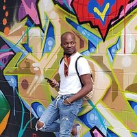 Innocent Idiahi的照片