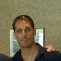 Marc Dupuis的照片