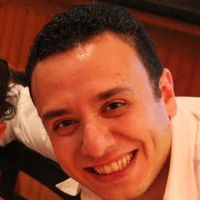 Nader Khalil的照片