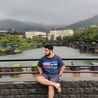 Prateek Kapoor的照片