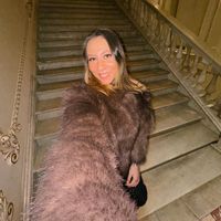 kübra bekle的照片