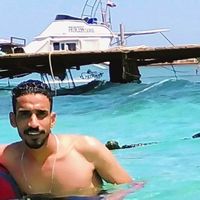 Ahmed Helmy的照片