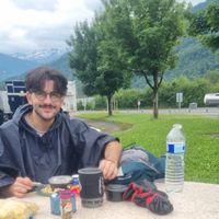 Justinien Yvonnet Joubert的照片