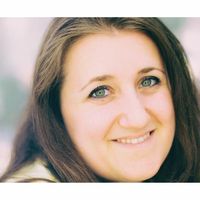 Angela Roamer的照片