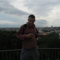 Erik Benovič的照片