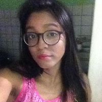 Larissa Do Valle's Photo