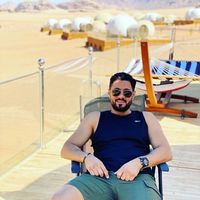 Shady Seuri的照片