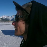 Alex Calvente's Photo