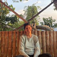 Donia Abeille的照片