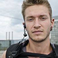 Axel Izoropya的照片