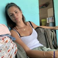 Célia Barry的照片