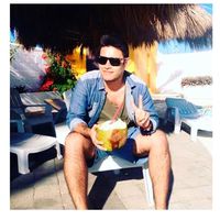 Armando Mor Mes的照片