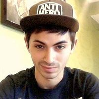 tristan Noah's Photo